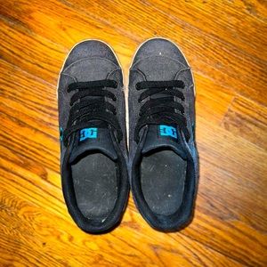 Size 8 women’s shoes